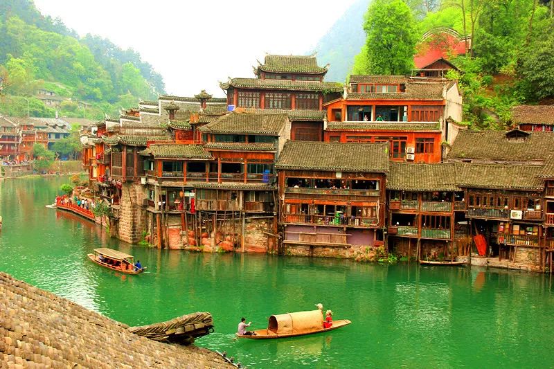 湖南，历史与现代交融，文化与美食的璀璨盛宴