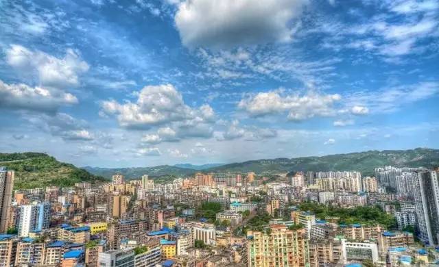 千年传奇，四川大地的沧桑故事